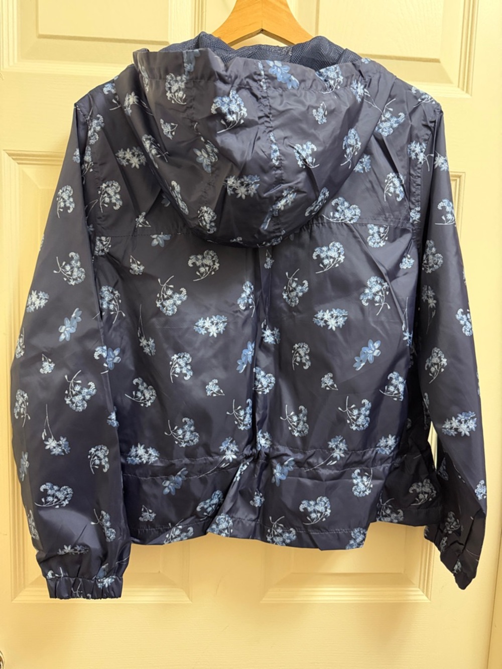 U.S.Polo Assn. Windbreaker Floral Jacket, size M, NWT - Picture 4 of 5